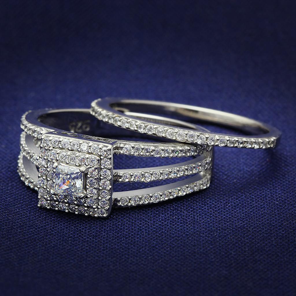 JCE003 Rhodium 925 Sterling Silver Ring with AAA Grade CZ in Clear