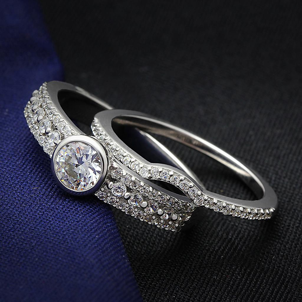 JCE005 Rhodium 925 Sterling Silver Ring with AAA Grade CZ in Clear